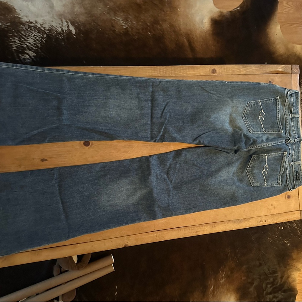 jeans